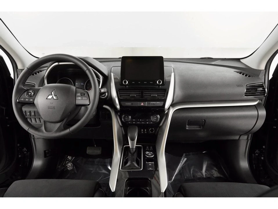 2023 Mitsubishi Eclipse Cross - Image 2 of 19