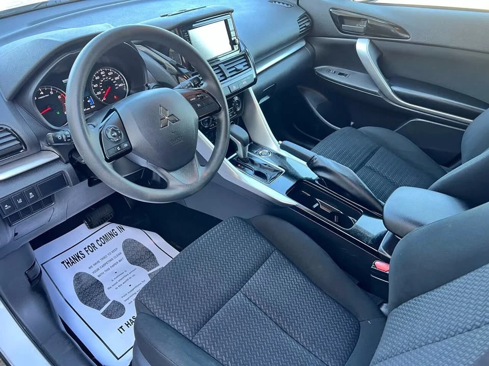 2023 Mitsubishi Eclipse Cross - Image 6 of 8