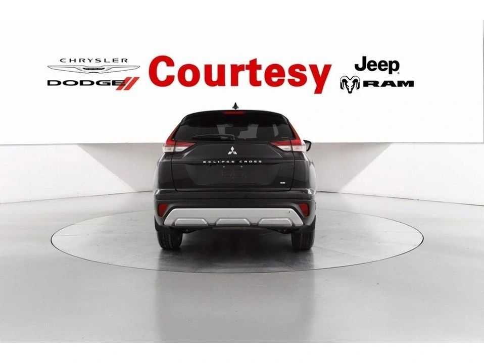 2023 Mitsubishi Eclipse Cross - Image 5 of 19