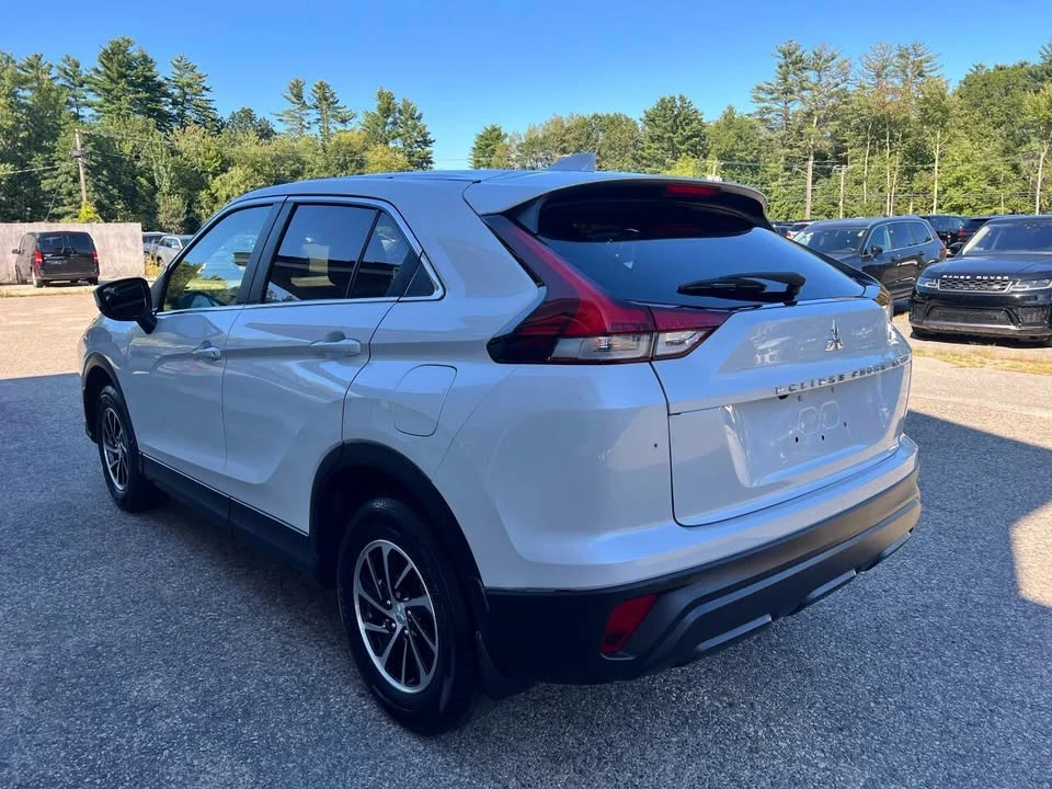 2023 Mitsubishi Eclipse Cross - Image 3 of 8