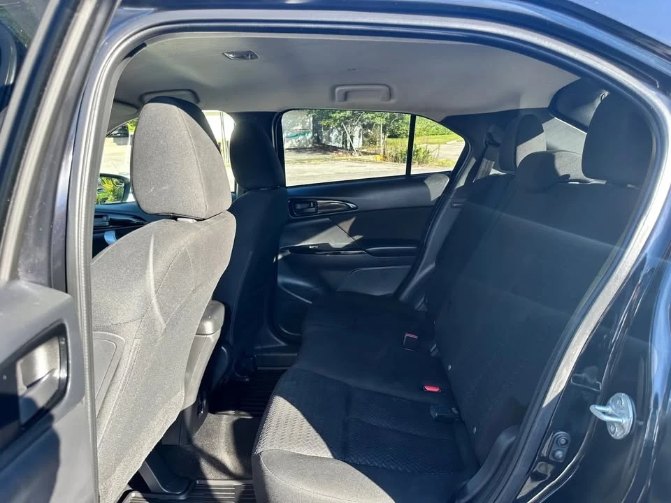 2023 Mitsubishi Eclipse Cross - Image 12 of 18