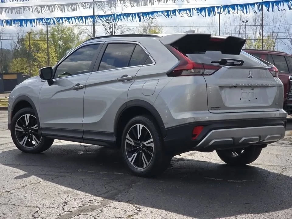 2023 Mitsubishi Eclipse Cross - Image 5 of 7