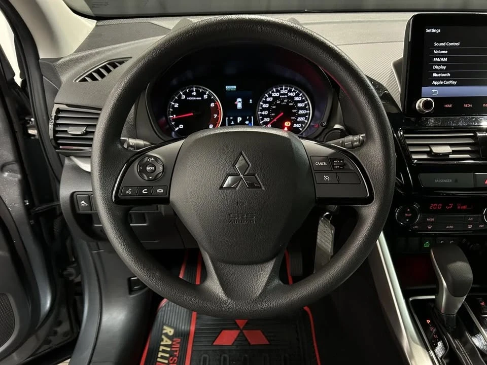 2023 Mitsubishi Eclipse Cross - Image 14 of 19