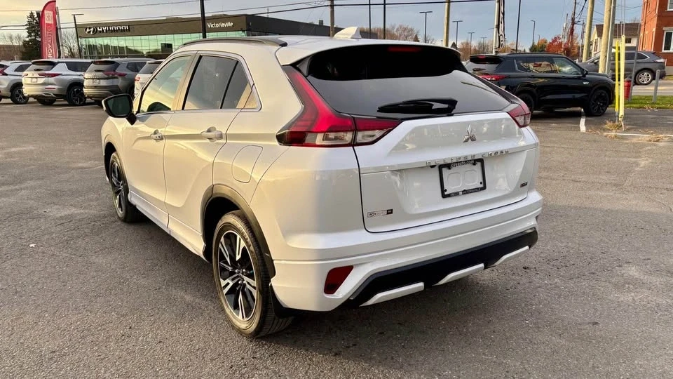 2023 Mitsubishi Eclipse Cross - Image 5 of 10