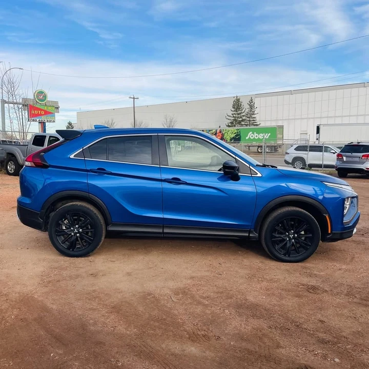 2023 Mitsubishi Eclipse Cross - Image 6 of 11