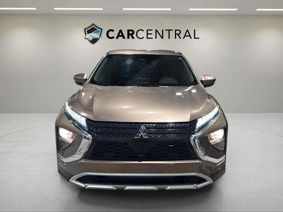 2023 Mitsubishi Eclipse Cross - Image 7 of 18