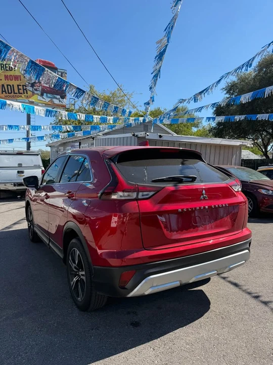 2023 Mitsubishi Eclipse Cross - Image 5 of 10