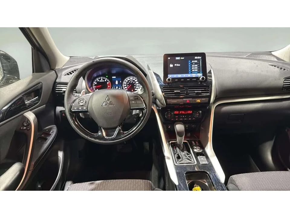 2023 Mitsubishi Eclipse Cross - Image 12 of 18