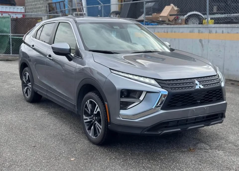 2023 Mitsubishi Eclipse Cross - Image 4 of 7