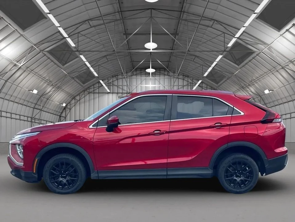 2023 Mitsubishi Eclipse Cross - Image 3 of 18