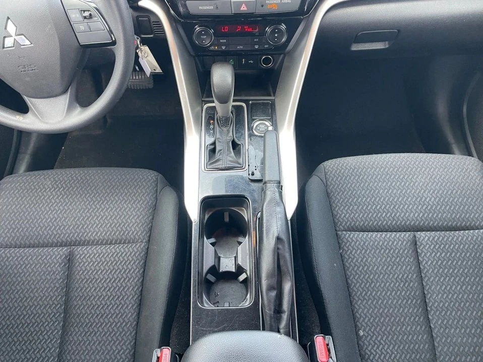 2023 Mitsubishi Eclipse Cross - Image 13 of 18