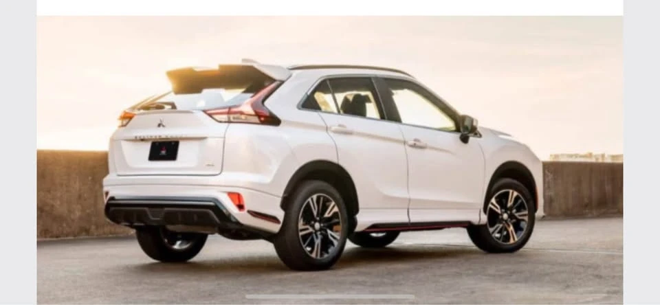 2023 Mitsubishi Eclipse Cross - Image 2 of 2