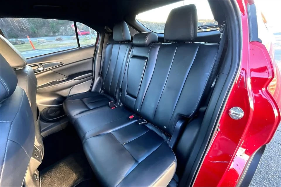 2023 Mitsubishi Eclipse Cross - Image 6 of 7