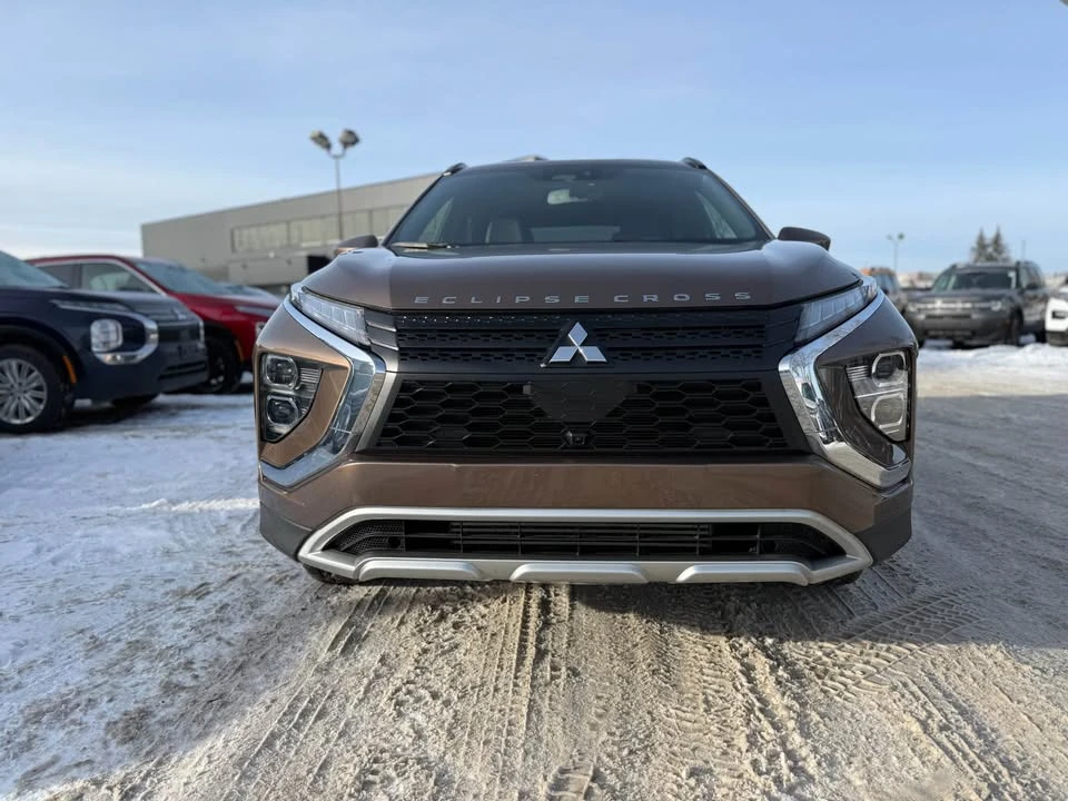 2023 Mitsubishi Eclipse Cross - Image 5 of 14