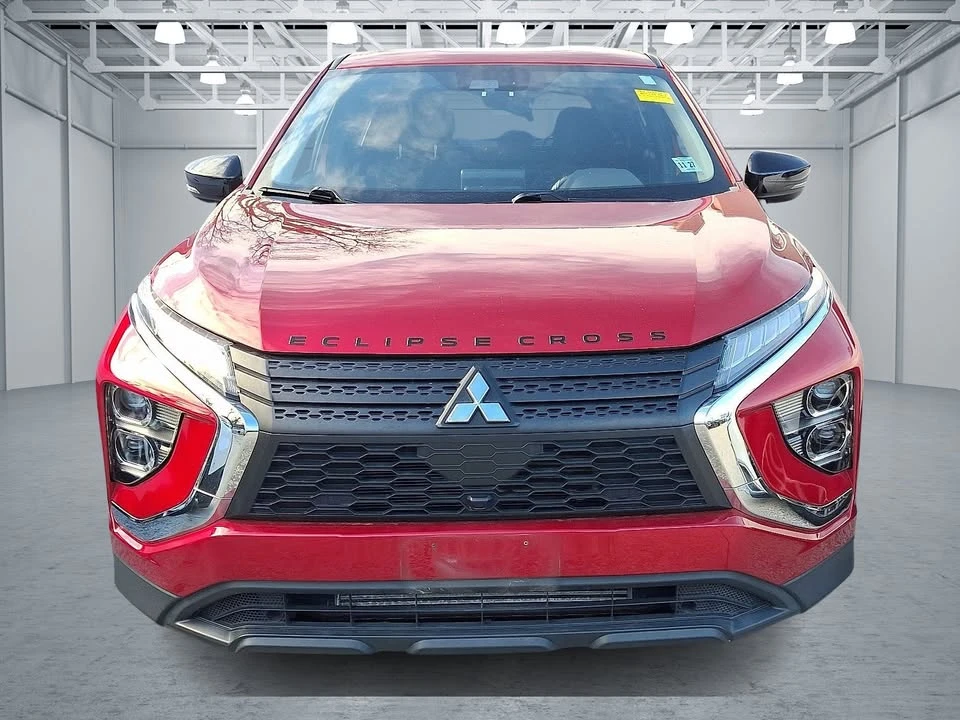 2023 Mitsubishi Eclipse Cross - Image 2 of 4
