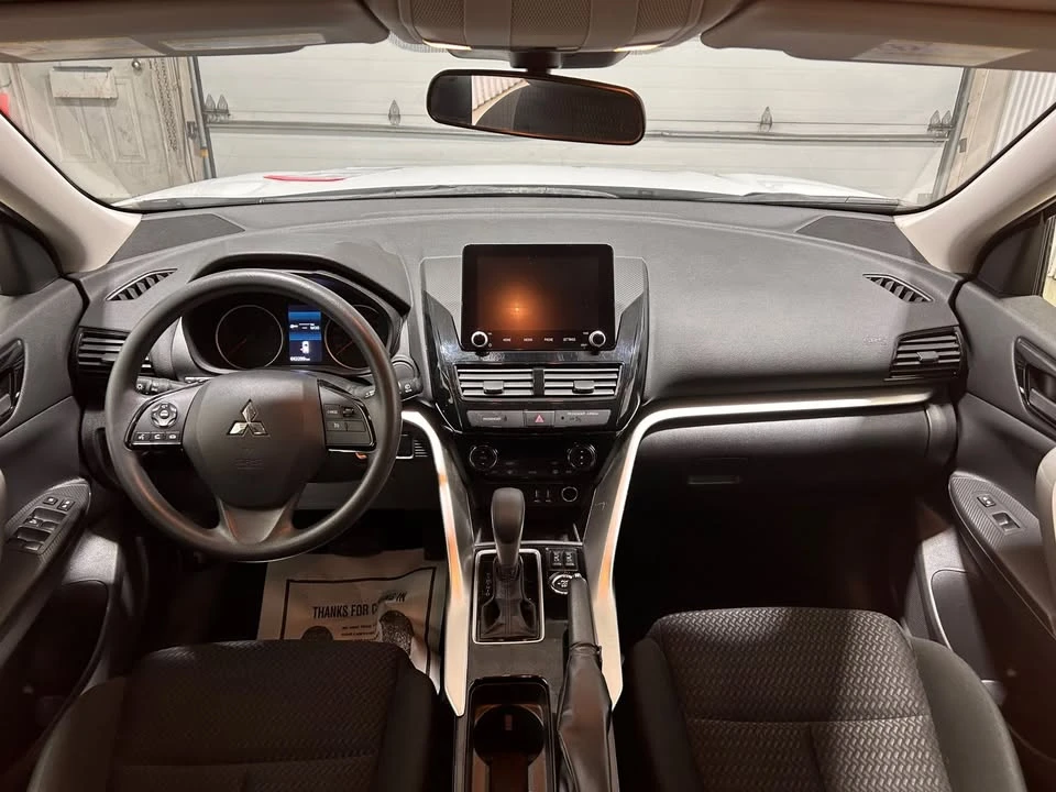 2023 Mitsubishi Eclipse Cross - Image 14 of 18