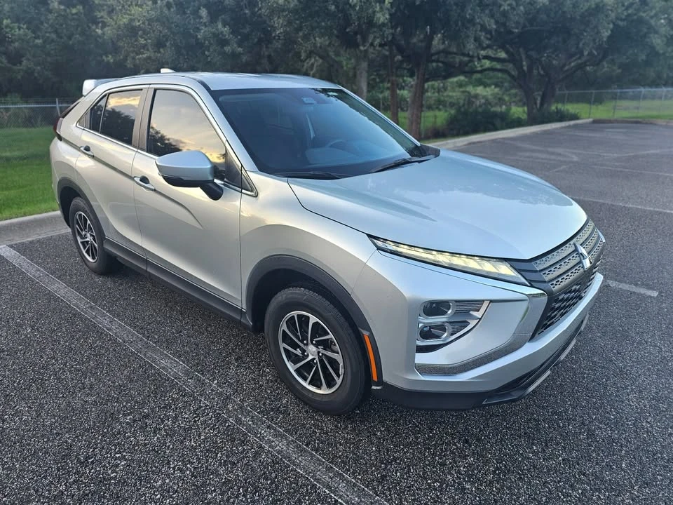 2023 Mitsubishi Eclipse Cross - Image 2 of 6