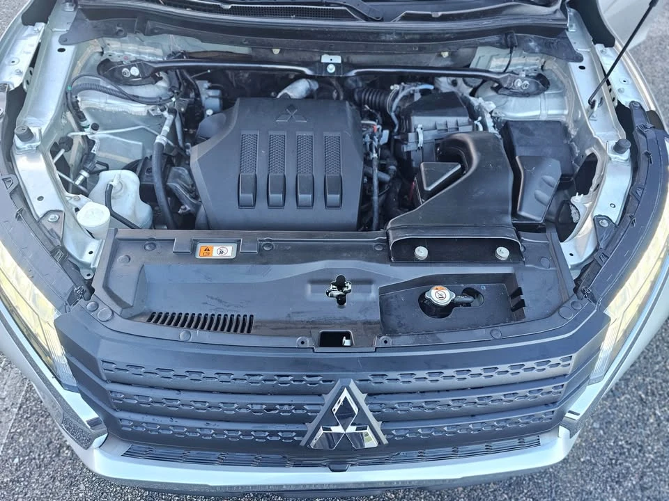 2023 Mitsubishi Eclipse Cross - Image 6 of 6
