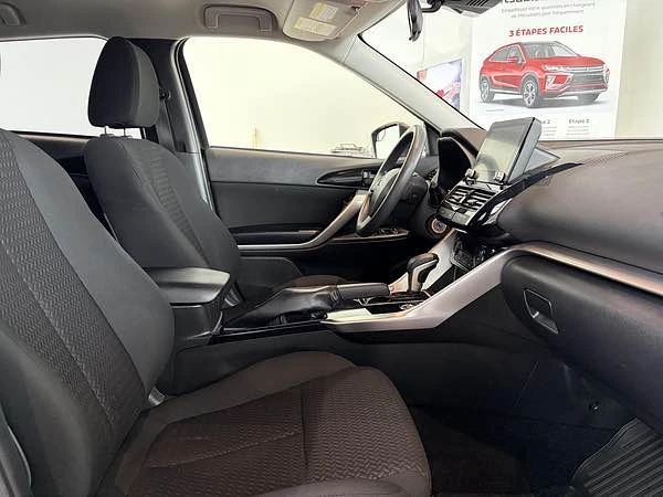 2023 Mitsubishi Eclipse Cross - Image 9 of 10