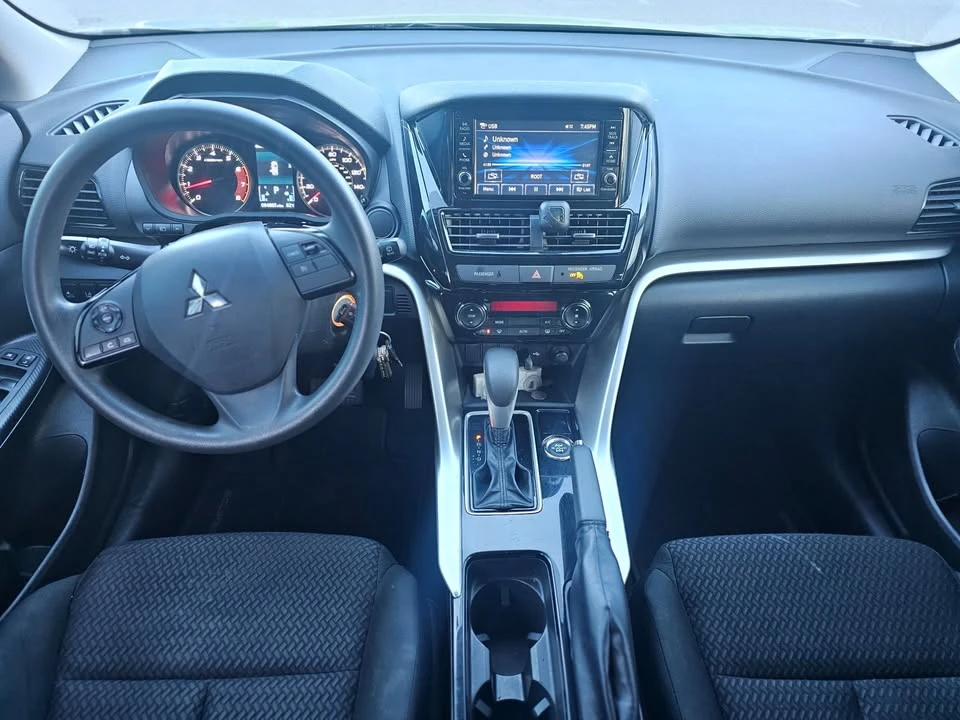 2023 Mitsubishi Eclipse Cross - Image 5 of 6