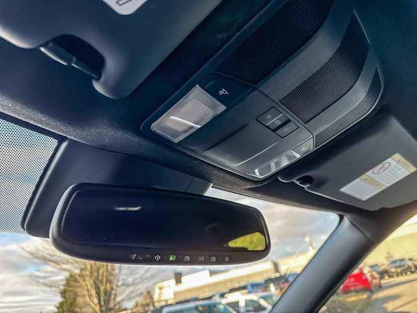 2023 Mitsubishi Eclipse Cross - Image 16 of 19