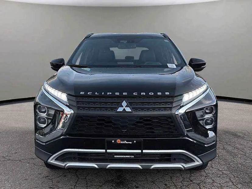 2023 Mitsubishi Eclipse Cross - Image 2 of 19
