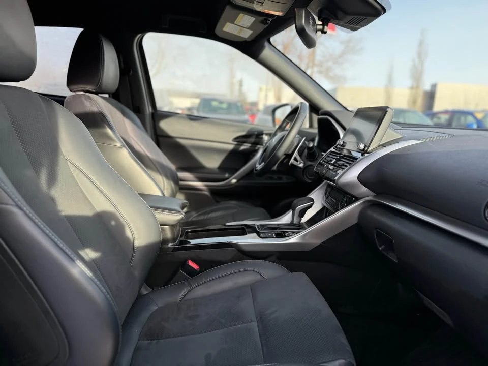 2023 Mitsubishi Eclipse Cross - Image 11 of 14