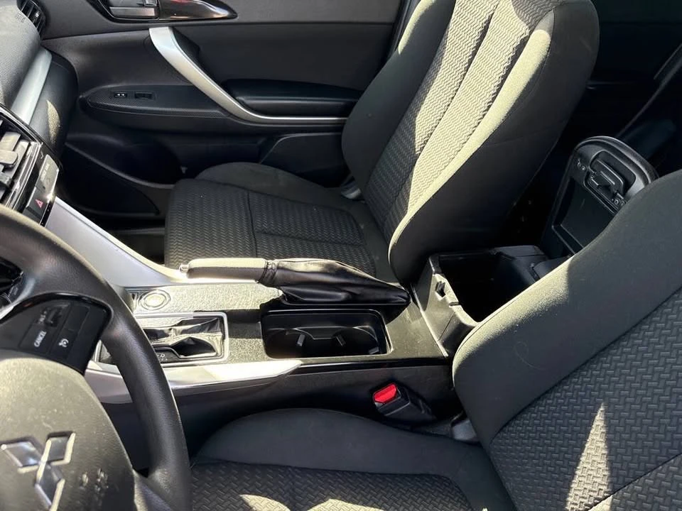 2023 Mitsubishi Eclipse Cross - Image 15 of 17