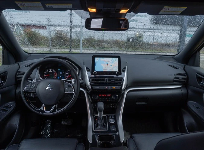 2023 Mitsubishi Eclipse Cross - Image 3 of 4