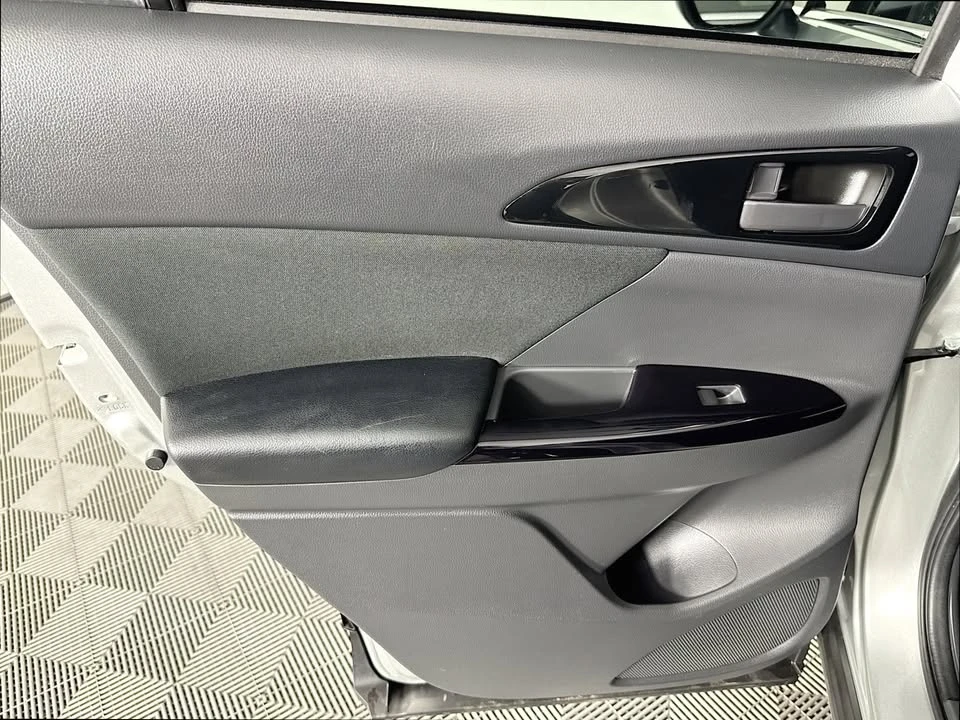 2023 Mitsubishi Eclipse Cross - Image 19 of 20