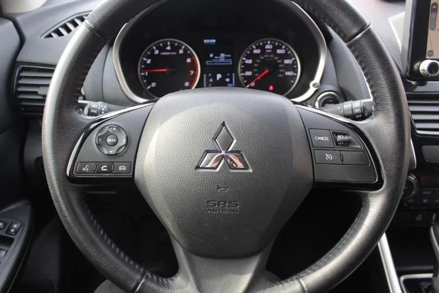 2023 Mitsubishi Eclipse Cross - Image 13 of 20