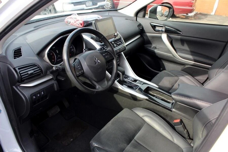 2023 Mitsubishi Eclipse Cross - Image 11 of 20
