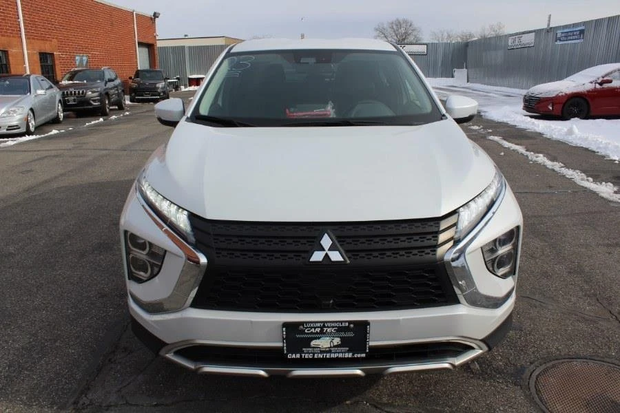 2023 Mitsubishi Eclipse Cross - Image 3 of 20