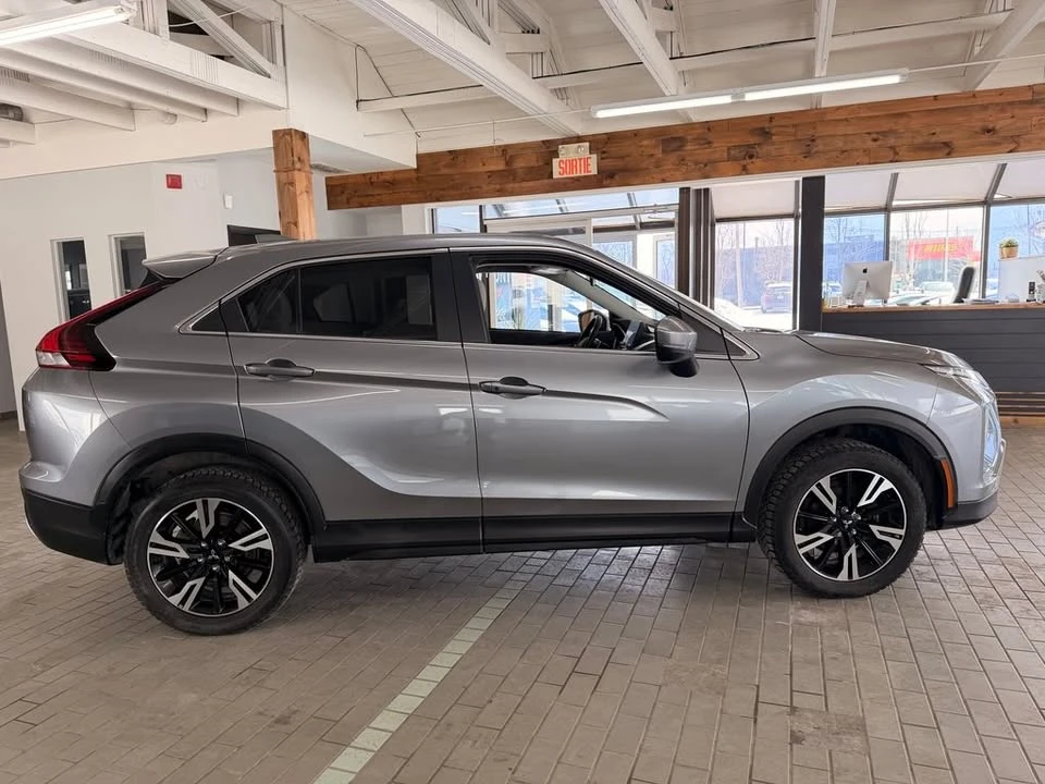 2023 Mitsubishi Eclipse Cross - Image 5 of 19