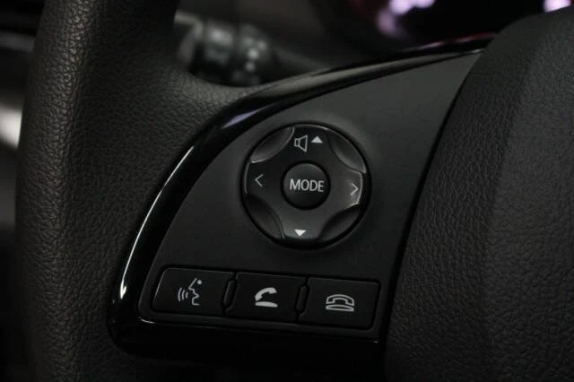 2023 Mitsubishi Eclipse Cross - Image 6 of 13