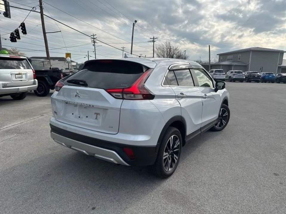 2023 Mitsubishi Eclipse Cross - Image 14 of 14