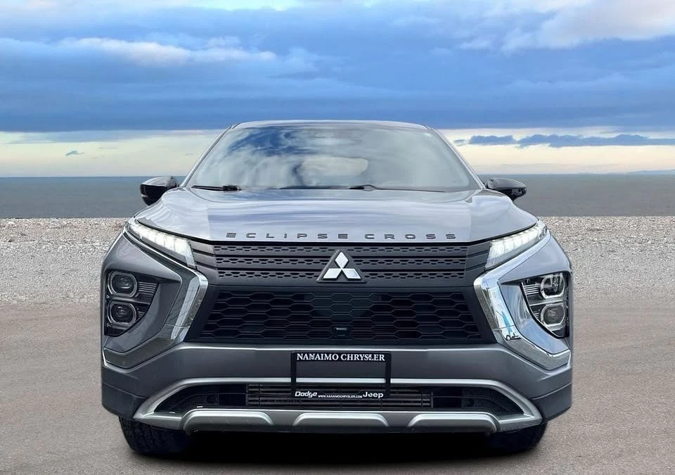2023 Mitsubishi Eclipse Cross - Image 2 of 20