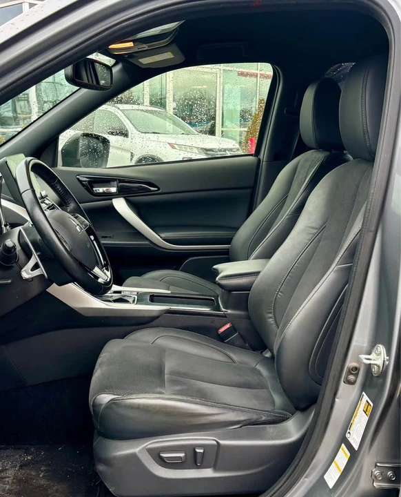2023 Mitsubishi Eclipse Cross - Image 12 of 15