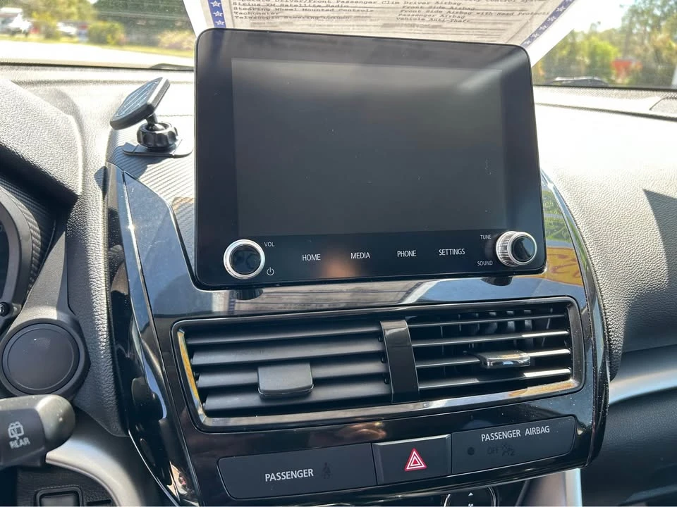 2023 Mitsubishi Eclipse Cross - Image 14 of 17