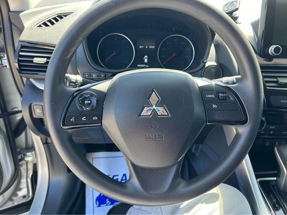 2023 Mitsubishi Eclipse Cross - Image 15 of 17