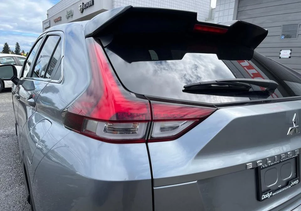 2023 Mitsubishi Eclipse Cross - Image 11 of 20
