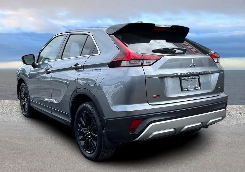 2023 Mitsubishi Eclipse Cross - Image 4 of 20