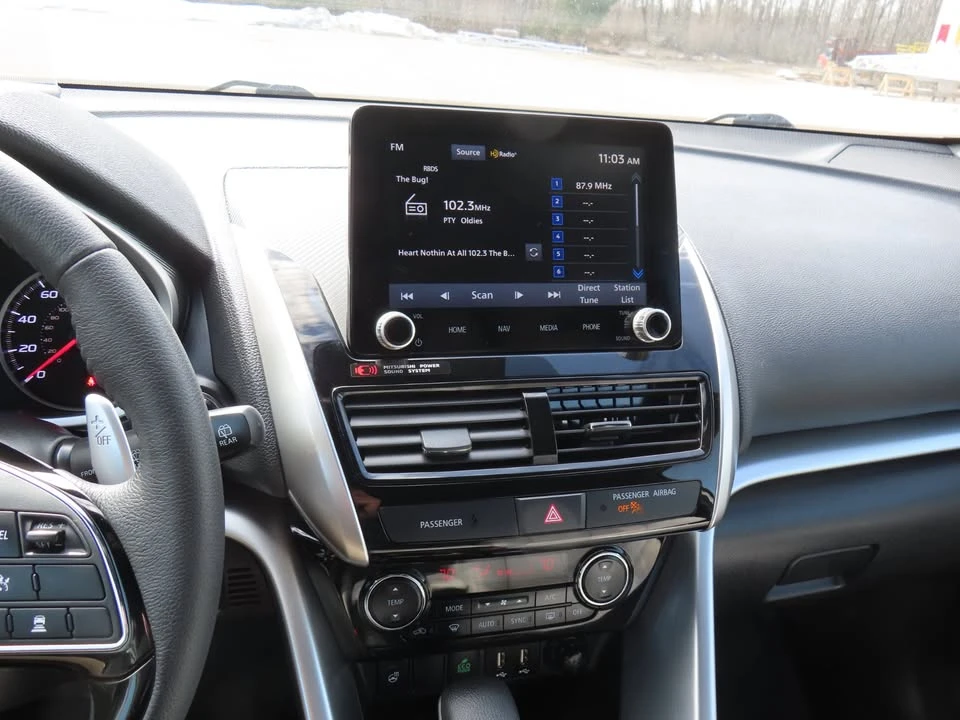 2023 Mitsubishi Eclipse Cross - Image 18 of 20