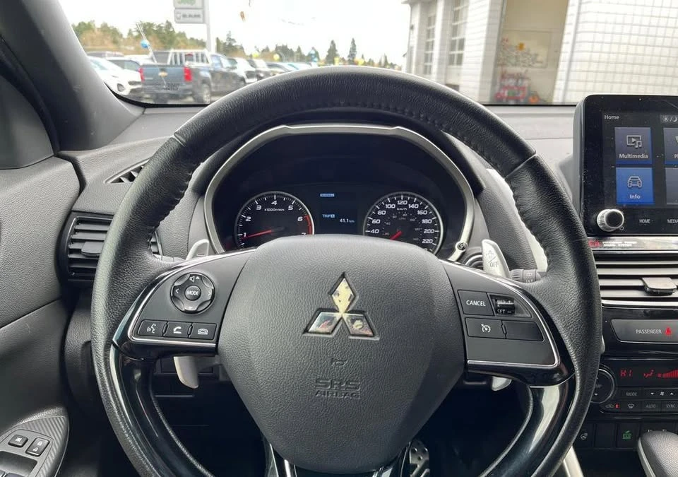 2023 Mitsubishi Eclipse Cross - Image 14 of 20