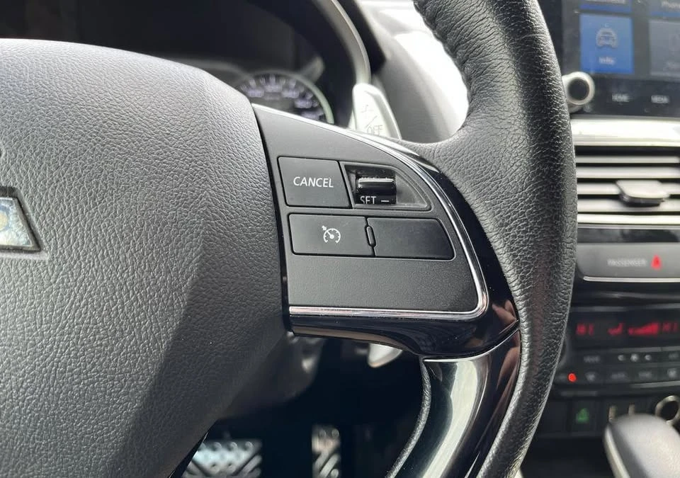 2023 Mitsubishi Eclipse Cross - Image 16 of 20