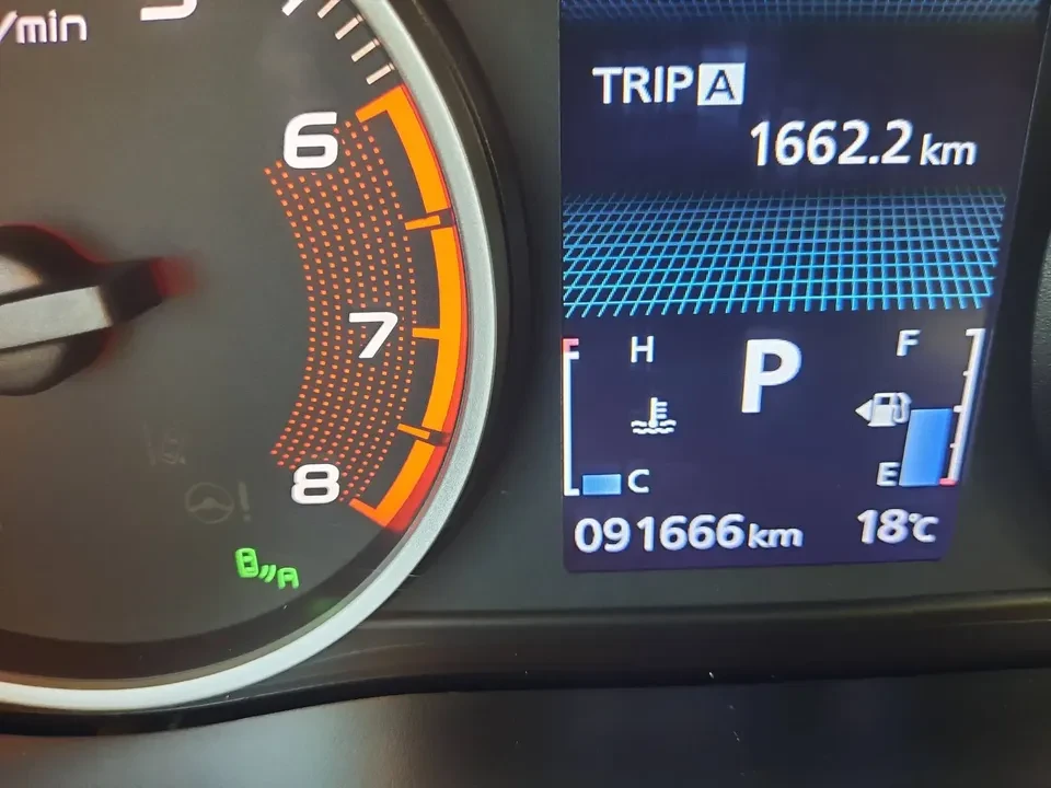 2023 Mitsubishi Eclipse Cross - Image 17 of 19