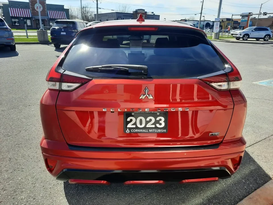 2023 Mitsubishi Eclipse Cross - Image 4 of 19