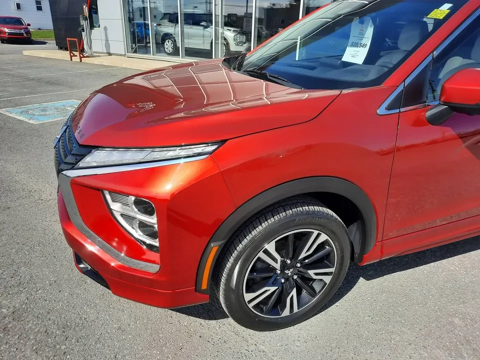 2023 Mitsubishi Eclipse Cross - Image 10 of 19