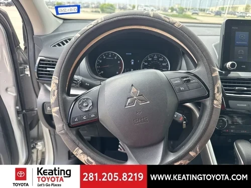 2023 Mitsubishi Eclipse Cross - Image 7 of 11