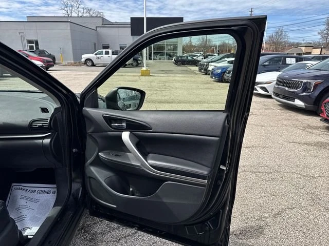 2023 Mitsubishi Eclipse Cross - Image 11 of 20